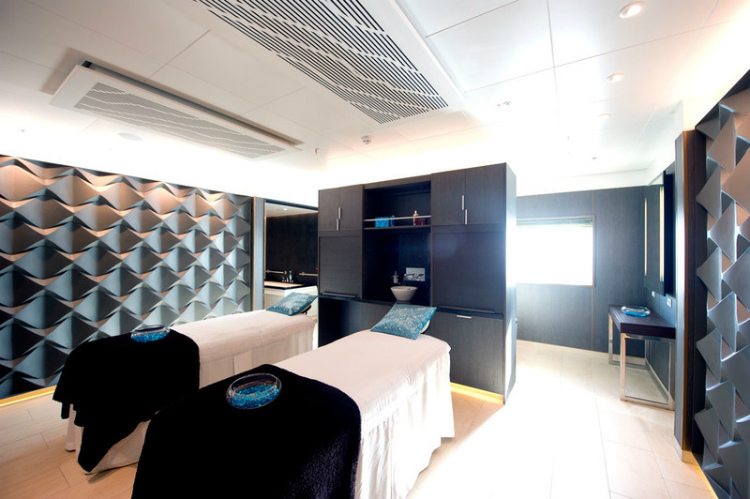 A treatment room in the Oasis Spa on-board PO Cruises' Britannia