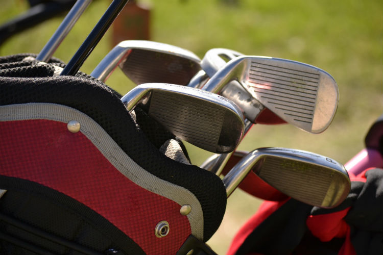 Golf clubs equipment