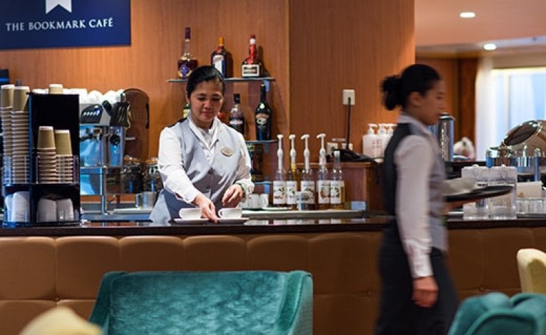 Neptune Lounge