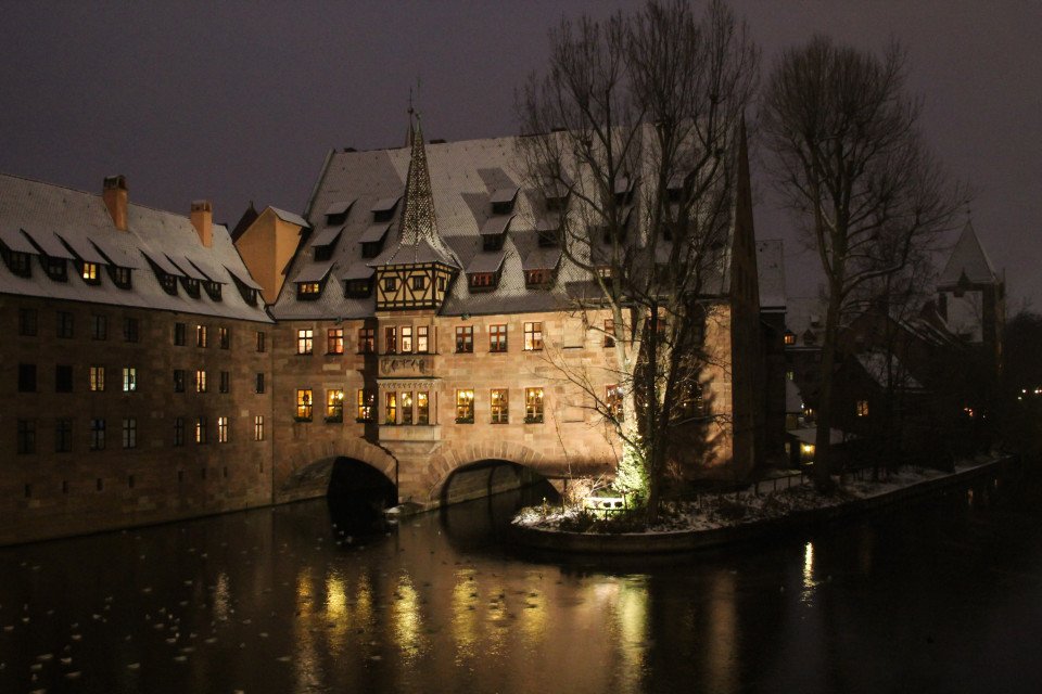 32 Image 32