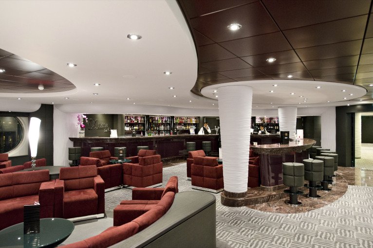 Golden Jazz Bar
