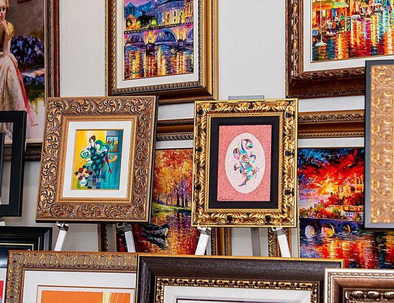 Art Gallery