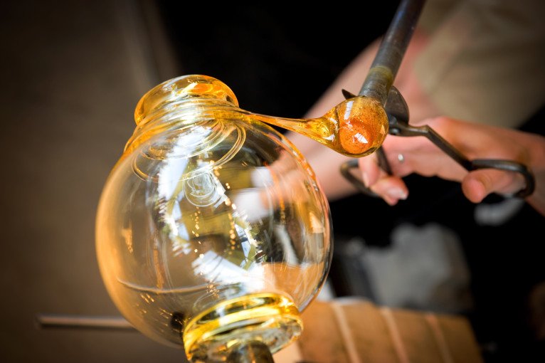 Hot Glass Class Studio