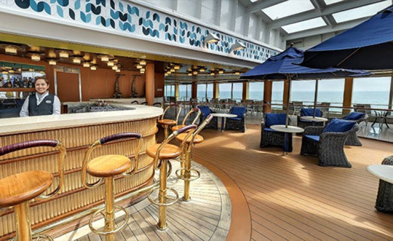 Lido Bar