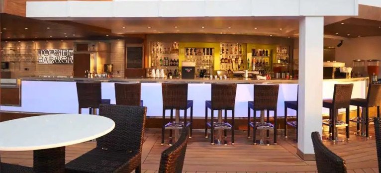 Bliss Ultra Lounge