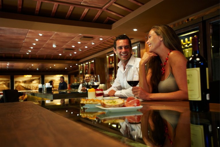 Trellis Bar