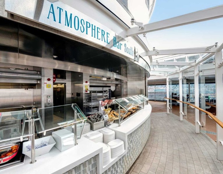 Jean-Phillippe Crêpes & Gelato