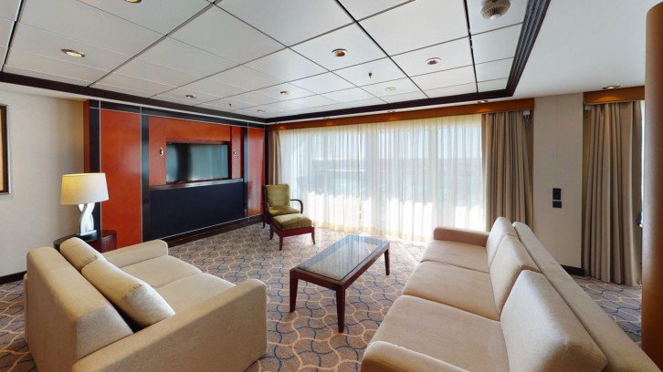 Royal Suite - 1 Bedroom