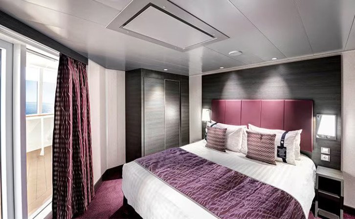 Premium Suite Aurea with Terrace and Whirlpool