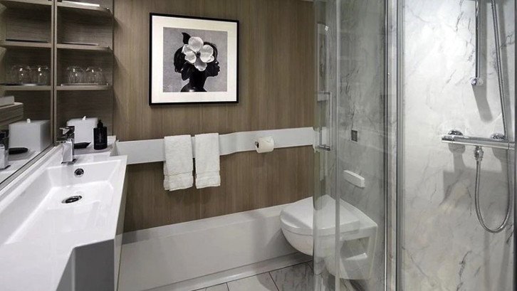 Prime AquaClass® Stateroom