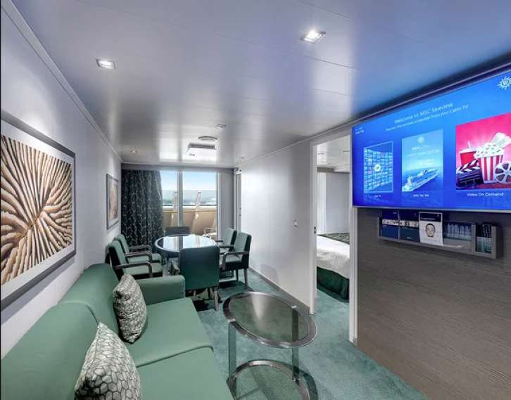 Two-Bedroom Grand Suite Aurea