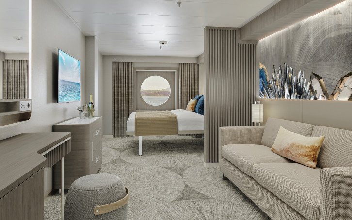 Large Oceanview with Round Window