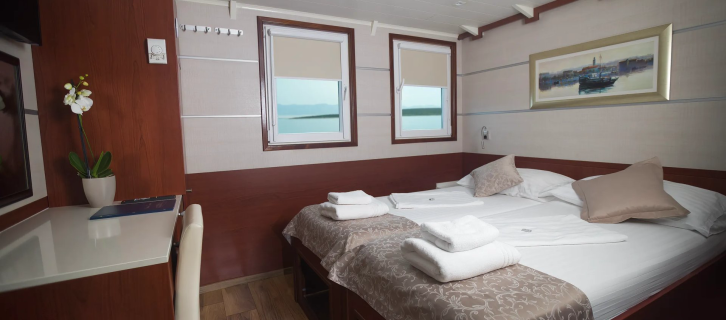Window Cabin