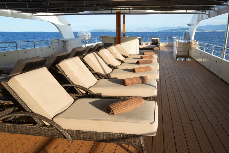 Top Deck