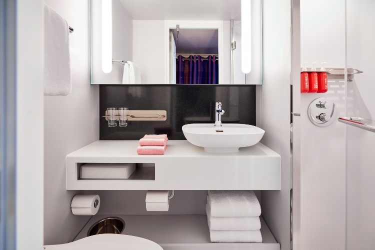 Bathroom in the Sea Terrace cabin