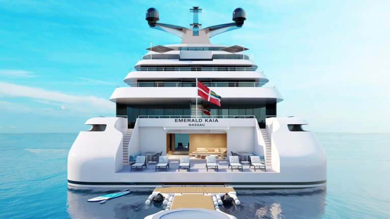 Marina Lounge