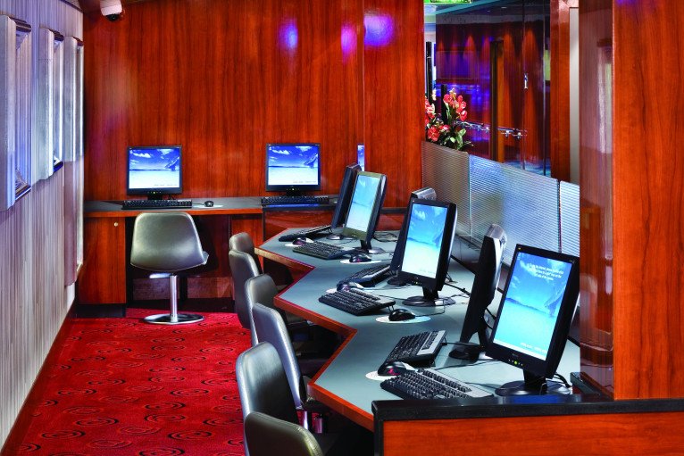 Internet Café
