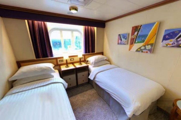 Sea View Cabin