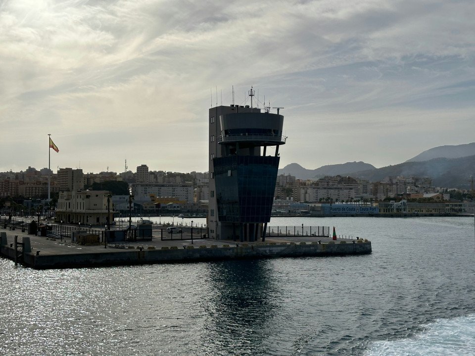 6 Image 6