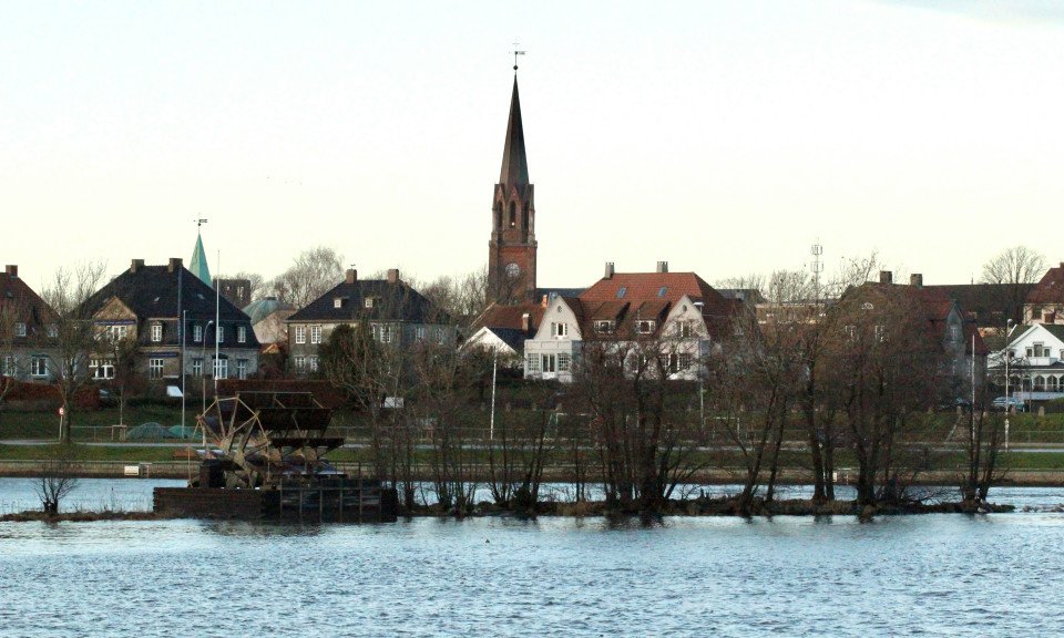 9 Image 9