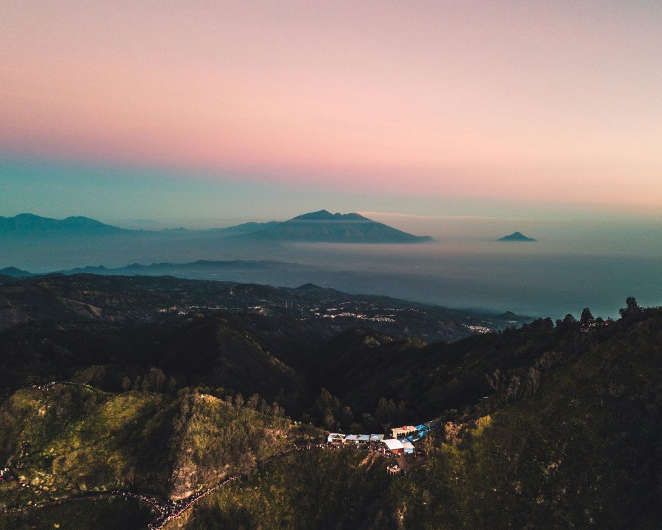 5 Image 5
