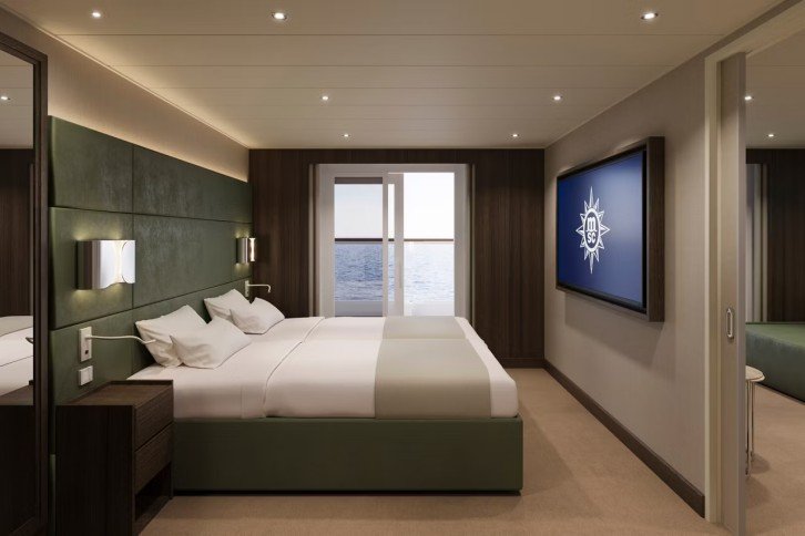 Yacht Club Two-Room Grand Suite