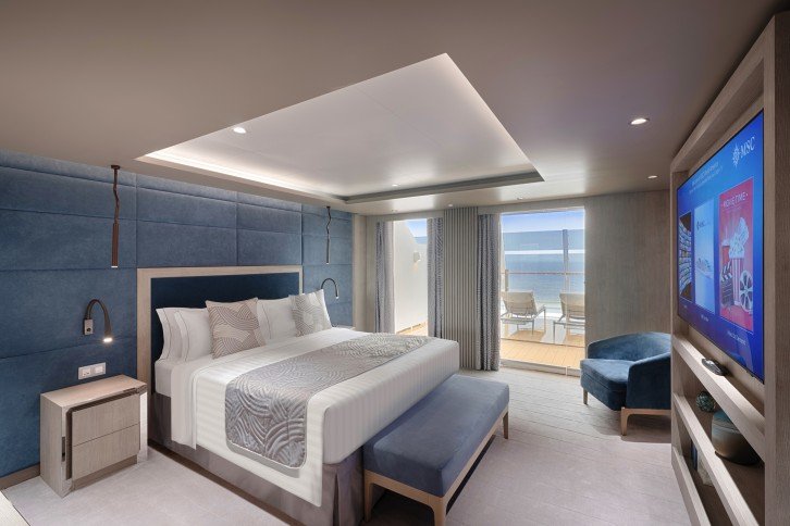 MSC Yacht Club Owner's Suite With Whirlpool Bath