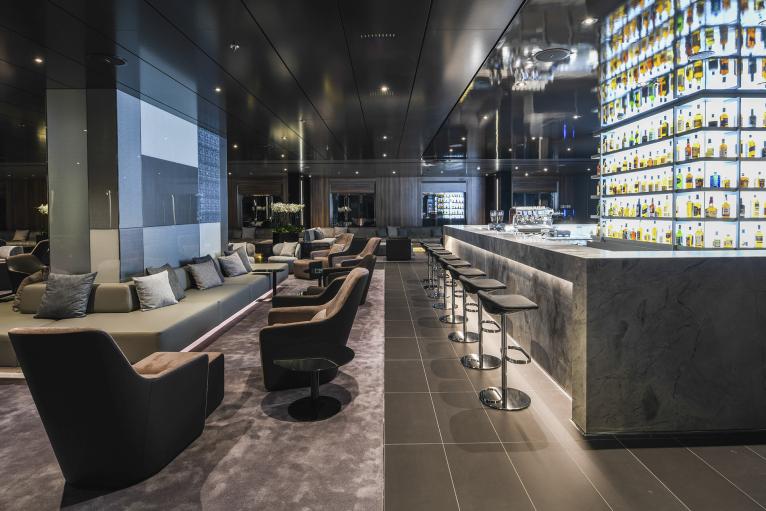 Scenic Lounge
