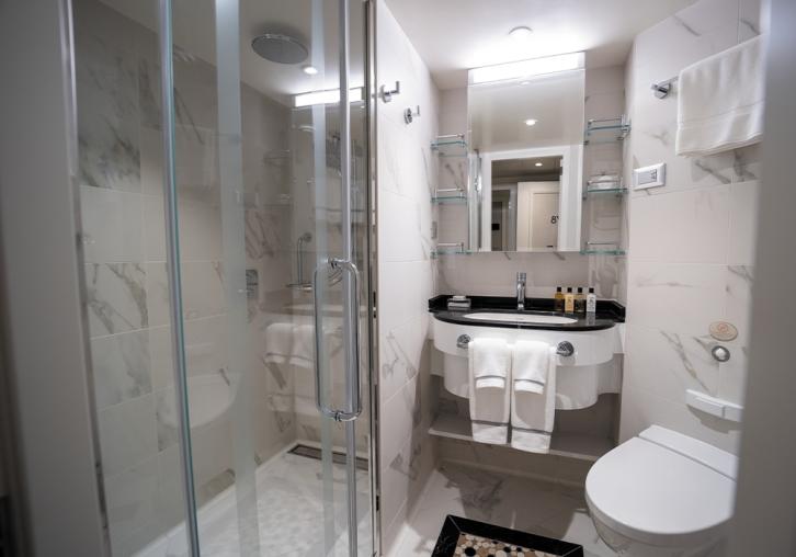 Veranda Suite