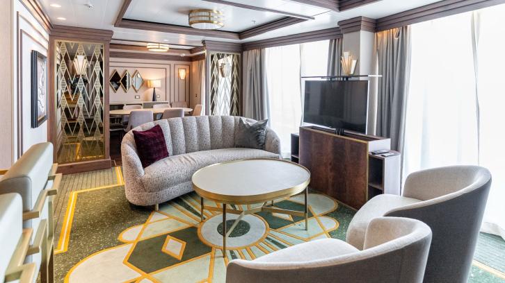 Concierge Royal Suite with Verandah