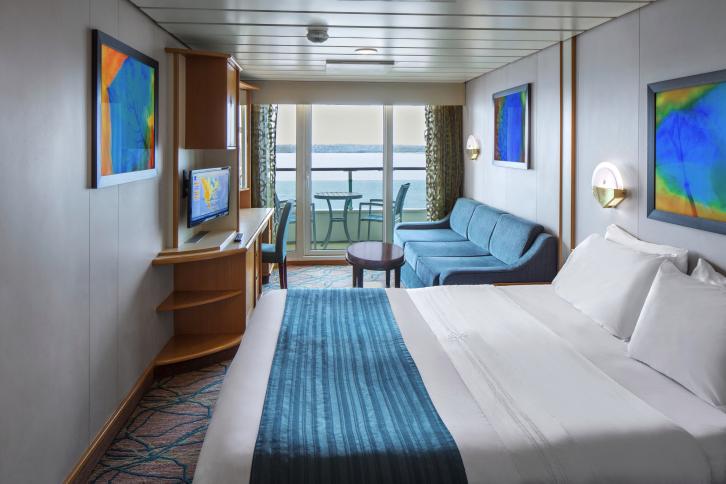 Spacious Sunset Ocean View Balcony